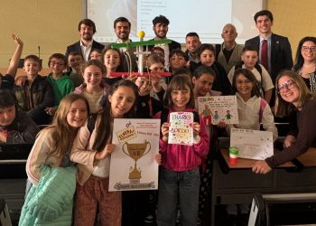 Piccoli scienziati crescono: la IVB della “Salvo D’Acquisto” trionfa con “Occhio alla pallina” ASTI