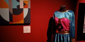 Daniela Biolatto: l’eccellenza dell’artigianato tessile tra innovazione, tradizione e grandi vetrine